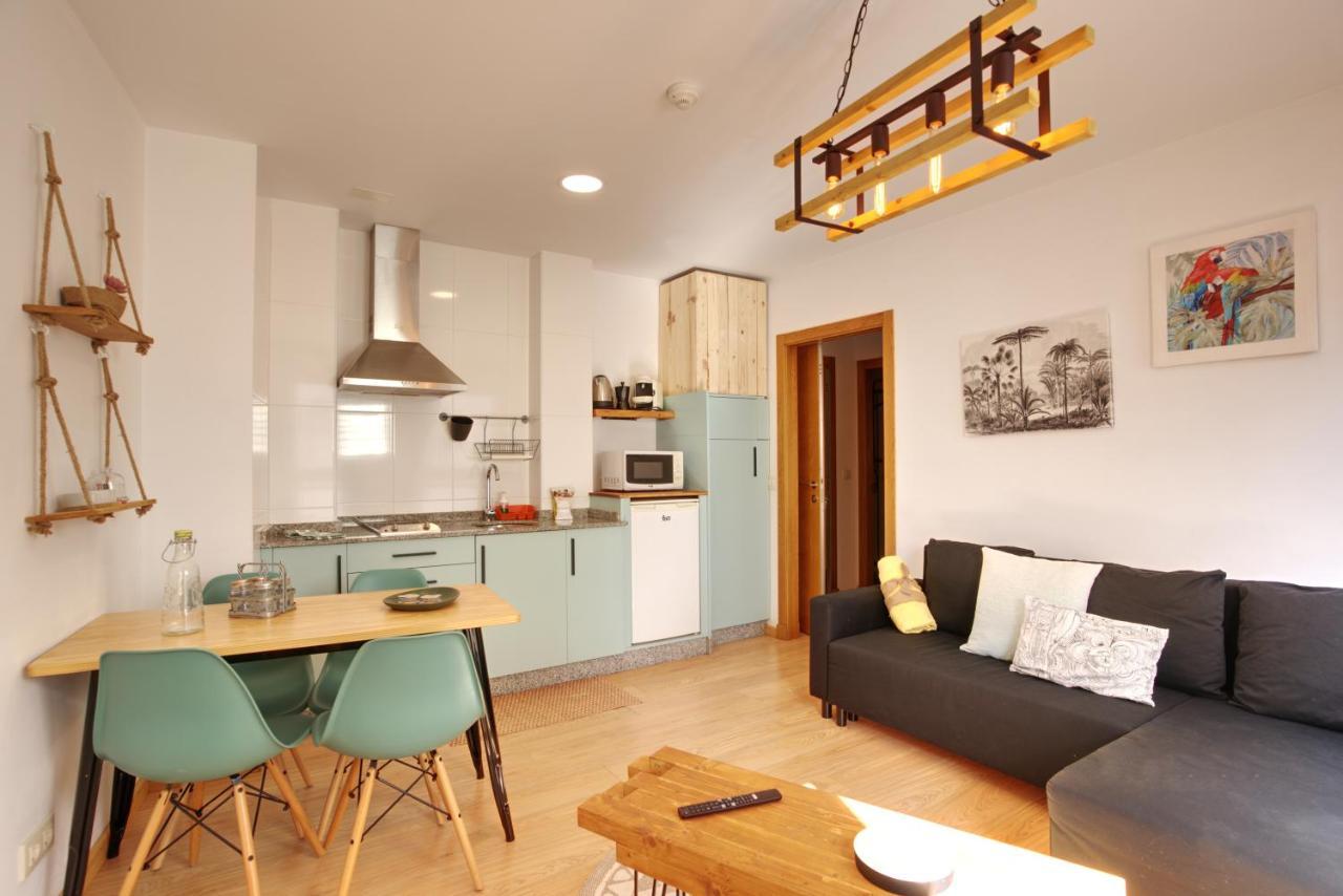 Vm Apartamentos Turisticos Σαντιάγο ντε Κομποστέλα Εξωτερικό φωτογραφία